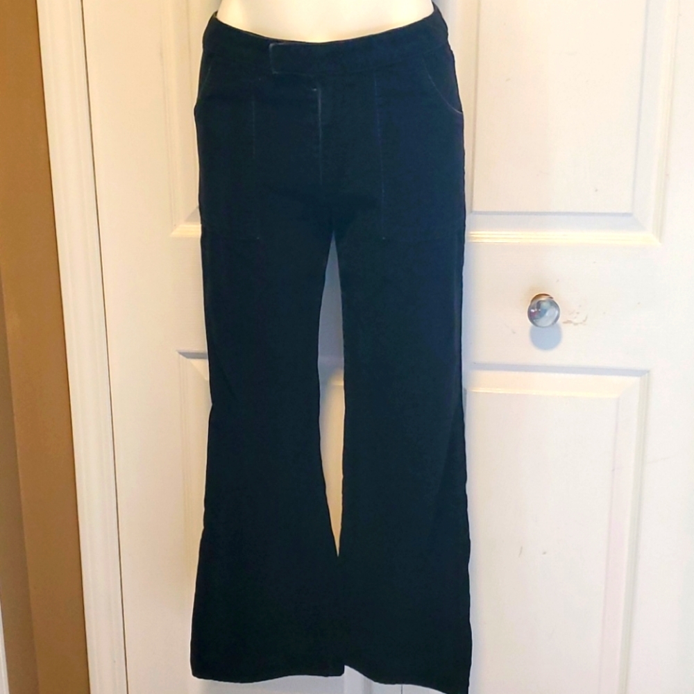 GAP Flare Women's Black Corduroy Pants - Size 8